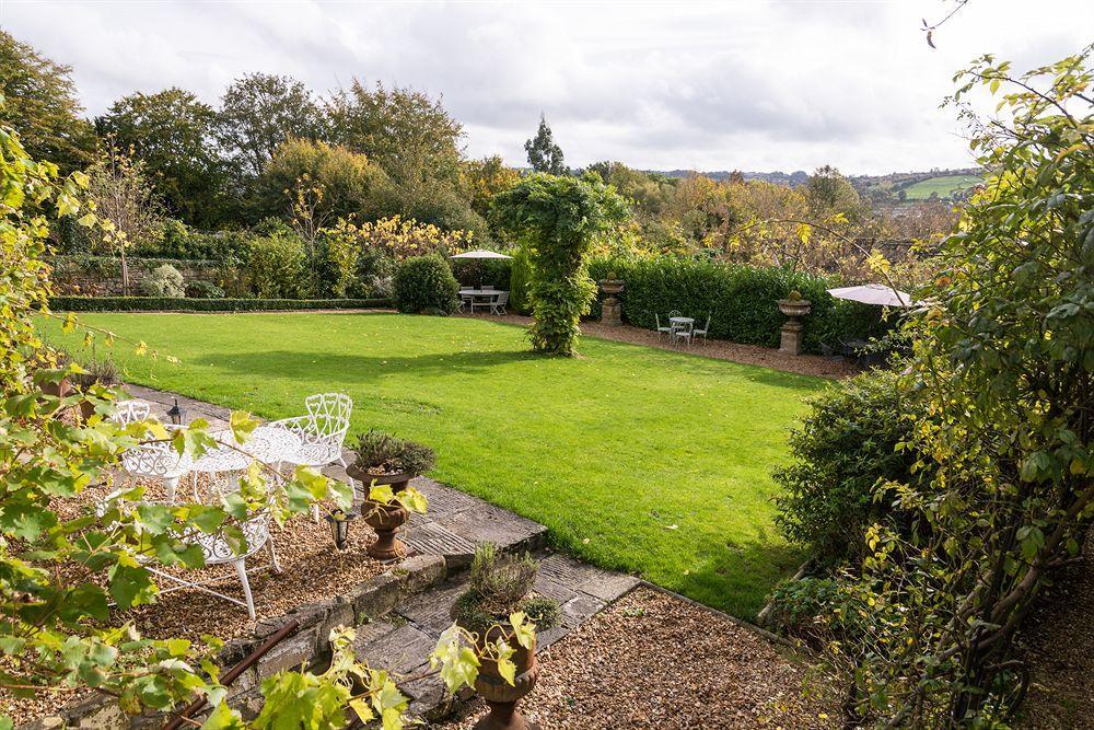 Apsley House Bed & Breakfast บาธ ภายนอก รูปภาพ