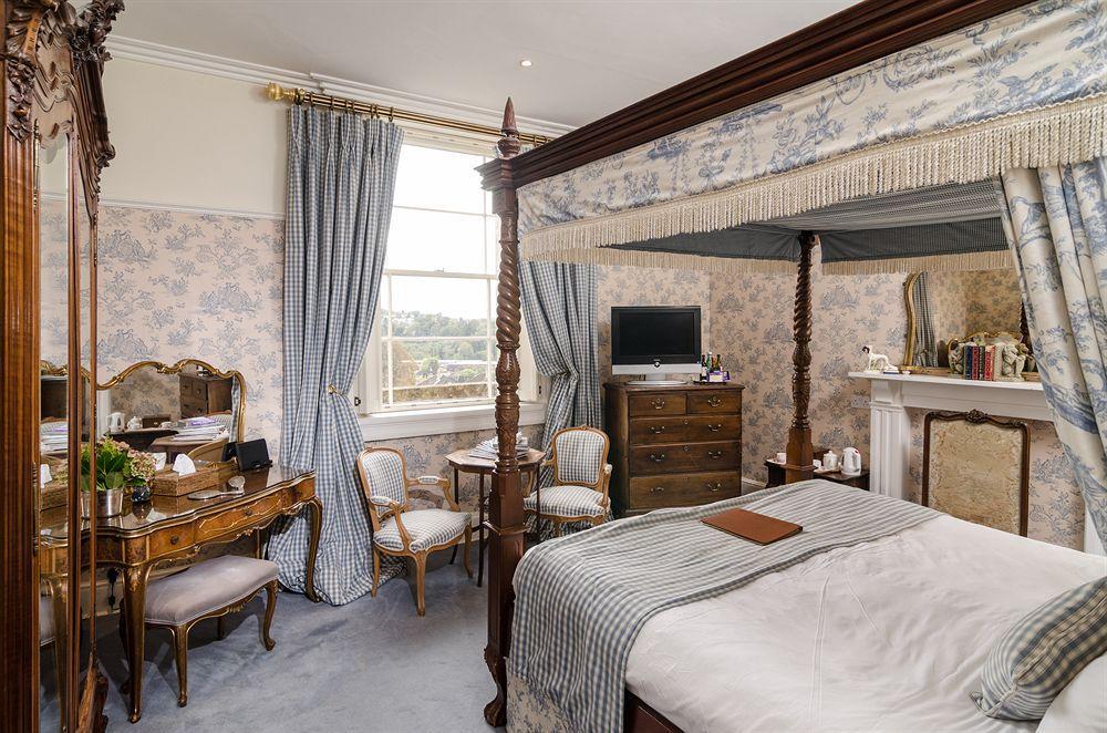 Apsley House Bed & Breakfast บาธ ภายนอก รูปภาพ