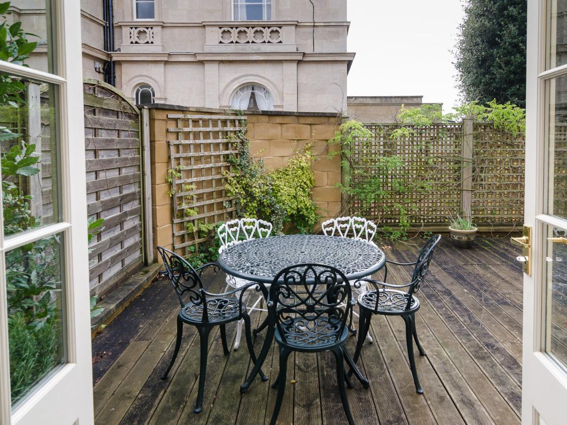 Apsley House Bed & Breakfast บาธ ภายนอก รูปภาพ