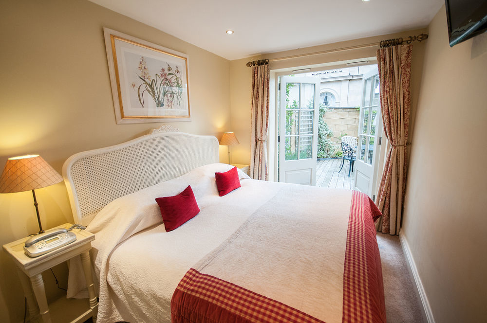 Apsley House Bed & Breakfast บาธ ภายนอก รูปภาพ