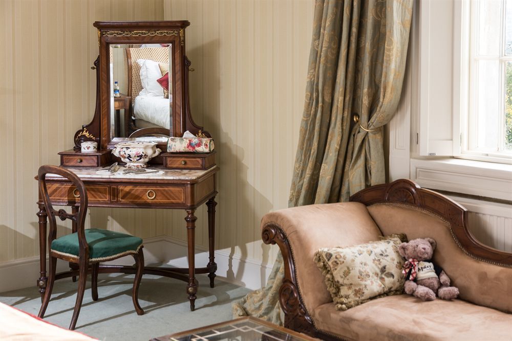 Apsley House Bed & Breakfast บาธ ภายนอก รูปภาพ