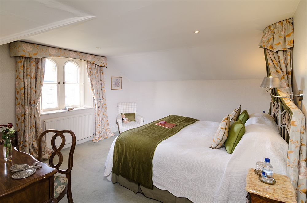 Apsley House Bed & Breakfast บาธ ภายนอก รูปภาพ