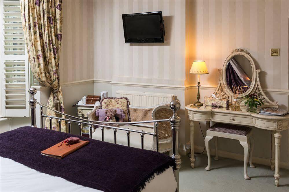 Apsley House Bed & Breakfast บาธ ภายนอก รูปภาพ